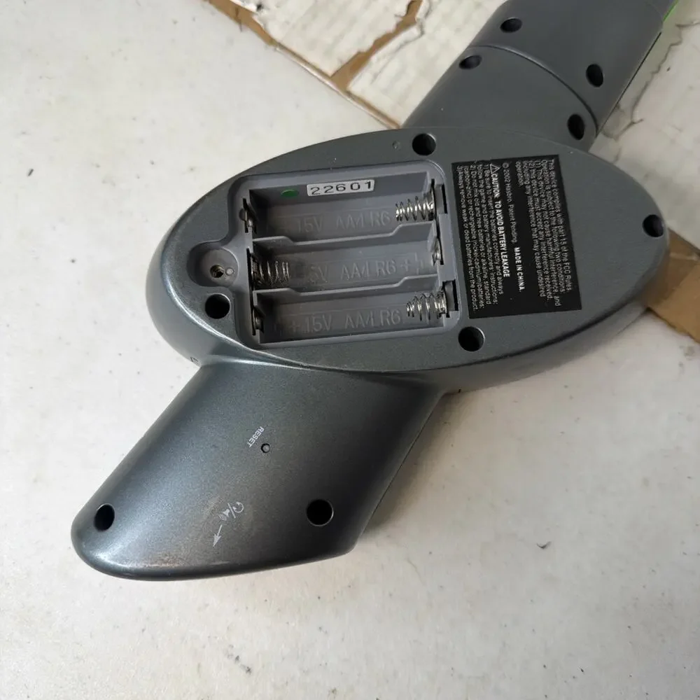 Vintage Hasbro 2002 NuJam Guitar Toy Bop-It Handheld Electronic Game Tested
